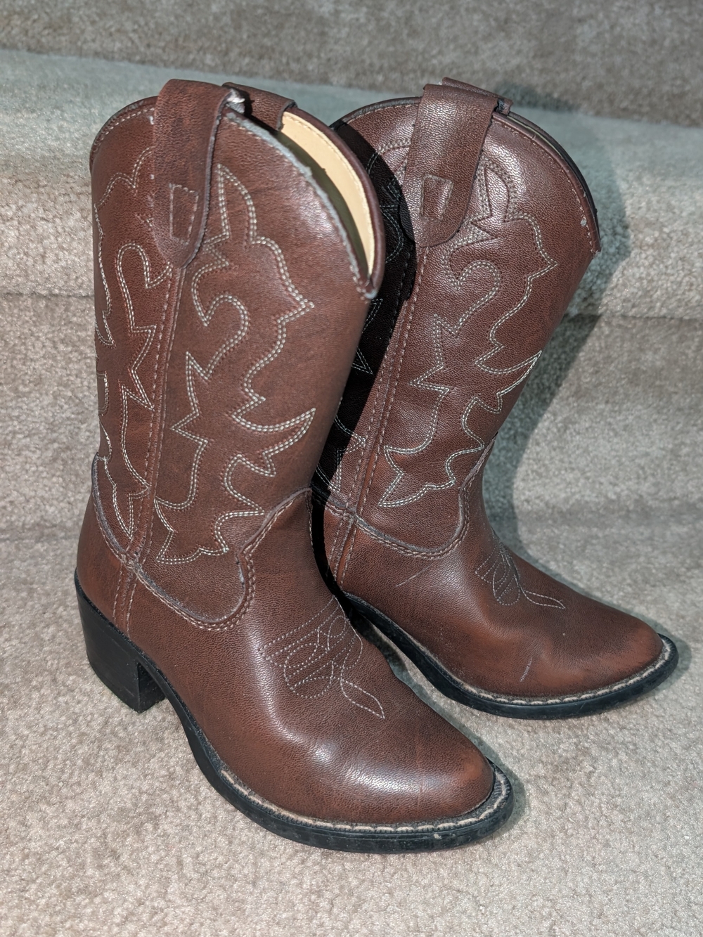 Faded Glory Brown Kids Western Boots with Stitch Detail